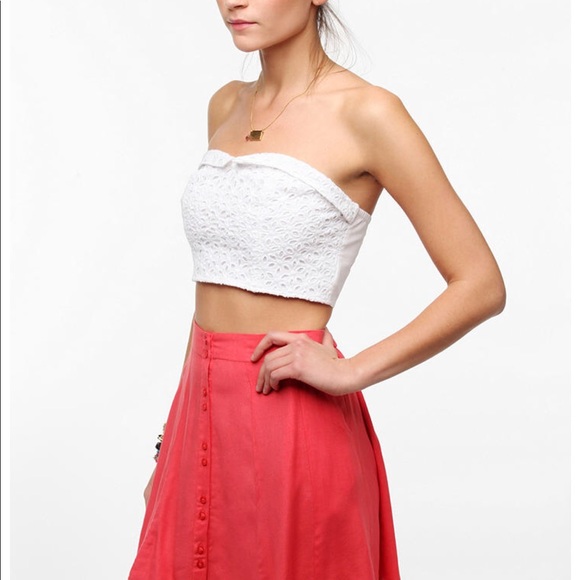 Urban Outfitters crochet buttonback bra top - Picture 2 of 6
